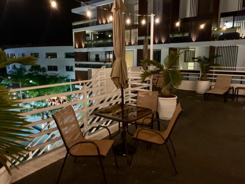 Silversands Hotel Boutique - 5Th Ave Плая-дель-Кармен Экстерьер фото