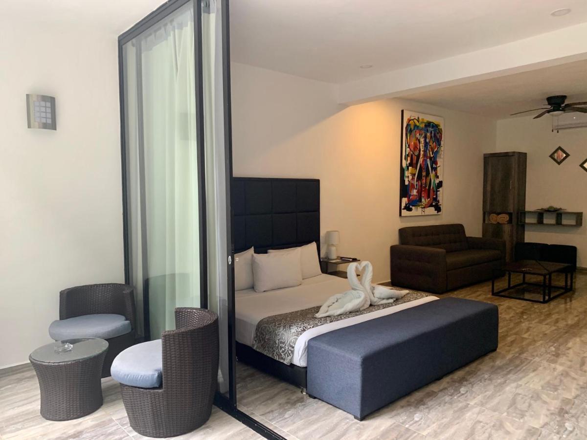 Silversands Hotel Boutique - 5Th Ave Плая-дель-Кармен Экстерьер фото