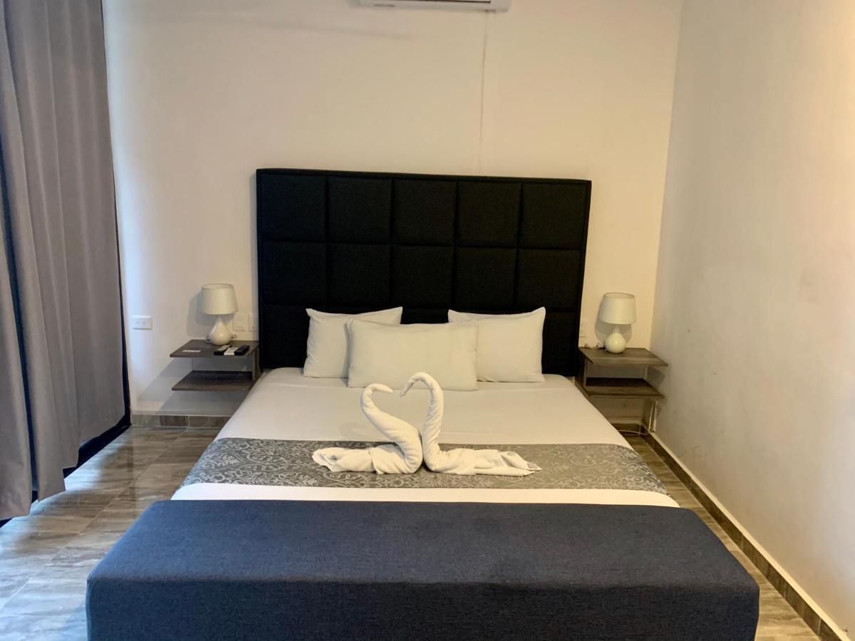 Silversands Hotel Boutique - 5Th Ave Плая-дель-Кармен Экстерьер фото